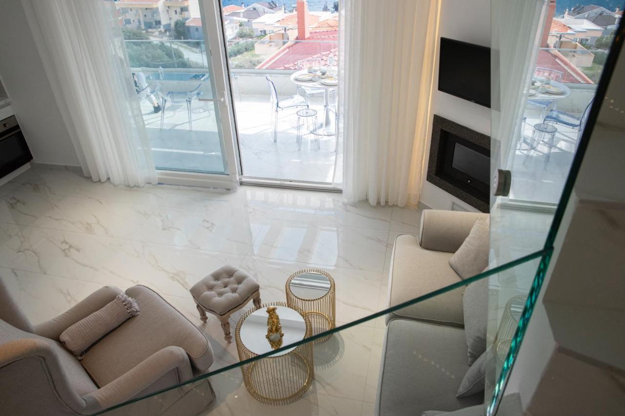 Dk Luxury Suite Nea Peramos  Exterior photo